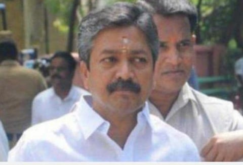 நாகையில் சட்டக் கல்லூரி தொடங்குவது குறித்துப் பரிசீலிக்கப்படும்: தமிமுன் அன்சாரிக்கு சட்ட அமைச்சர் சி.வி.சண்முகம் பதில்