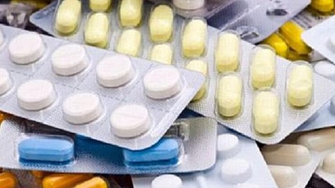 சுகாதார நிலையங்களில் குடற்புழு நீக்க மாத்திரைகள் விநியோகம்: குழந்தைகளை அழைத்துச் செல்ல பெற்றோர் தயக்கம்