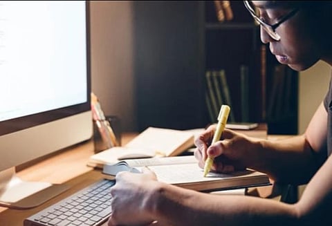 ஆன்லைனில் இறுதிப் பருவத் தேர்வு: இணைய வேகம், டவுன்லோட், ஸ்கேன்; சந்தேகங்களும் விளக்கங்களும்