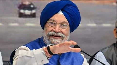 கோவிட் தொற்றுக்கு இடையே விமான போக்குவரத்து துறையை மீட்க தீவிர  நடவடிக்கை: ஹர்தீப் சிங் பூரி தகவல்