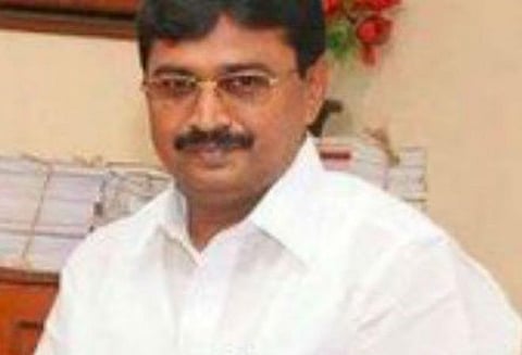 கோவை மாநகராட்சியில் விளக்குகள் எரியாததால் கொள்ளையர்கள் நடமாட்டம்!- எம்எல்ஏ கார்த்திக் எச்சரிக்கை