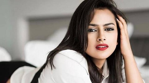 நடுத்தர வர்க்கத்தை ஏன் சரியாகச் சித்தரிப்பதில்லை?- ஷ்ரத்தா ஸ்ரீநாத் கேள்வி