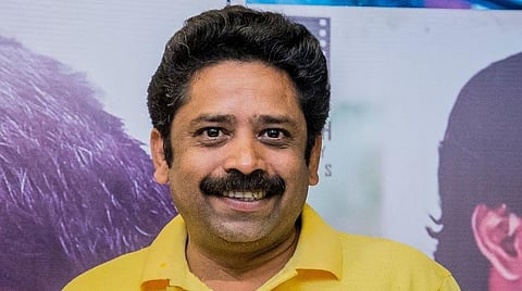 ஓடிடி வரவால் திரையரங்குகள் வளர்ச்சிதான் பெறும்: சீனு ராமசாமி