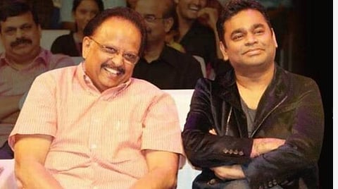 எஸ்பிபியை நினைத்துக் கவலைப்படாமல் கொண்டாடித் தீர்க்க வேண்டும்: ஏ.ஆர்.ரஹ்மான்