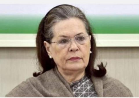 மத்திய அரசின் வேளாண் சட்டங்களை நிராகரித்து சட்டப்பேரவைகளில் தீர்மானம்: காங்கிரஸ் முதல்வர்களுக்கு சோனியா காந்தி உத்தரவு