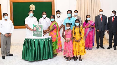 ஒரே நாடு ஒரே குடும்ப அட்டை திட்டம் இன்று முதல் அமல்: முதல்வர் பழனிசாமி தொடங்கி வைத்தார்