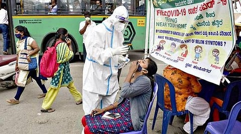 அக். 2 தமிழக நிலவரம்: தொற்று பாதிப்பு, குணமடைந்தோர், பலி எண்ணிக்கை; முழுமையான பட்டியல்