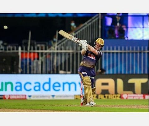 ஷ்ரேயஸ் அய்யருக்கு தோல்வி கிலி ஏற்படுத்திய மோர்கன், திரிபாதி கூட்டணி: ரபாடாவை ஹாட்ரிக் சிக்ஸ் அடித்த மோர்கன்