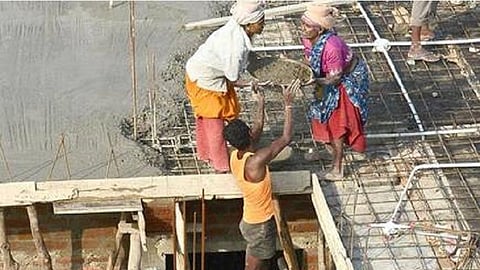 கட்டுமானத் தொழிலாளர்களுக்கு ரூ.5 ஆயிரம் ஓய்வூதியம்: அரசுக்கு கட்டிட தொழிலாளர் சங்கம் வேண்டுகோள்