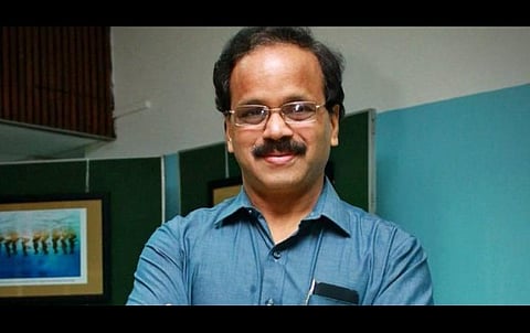 குறைந்த விலைக்குக் கேட்கும் ஓடிடி தளங்கள்: தயாரிப்பாளர் வேதனை