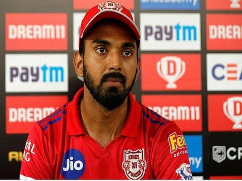 கிங்ஸ் லெவன் பஞ்சாப் அணியின் கேப்டன் கே.எல்.ராகுல்: படம் உதவி | ட்விட்டர்