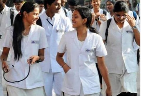 அக்.16-ல் நீட் தேர்வு முடிவுகள்; தேர்வைத் தவறவிட்ட மாணவர்களுக்கு அக்.14-ல் மீண்டும் தேர்வு நடத்தலாம்: உச்ச நீதிமன்றம் உத்தரவு