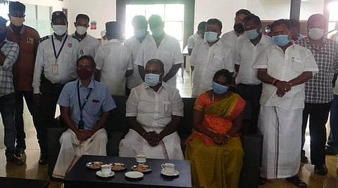 தென்காசி மாவட்ட ஆட்சியர் அலுவலகம் மக்கள் விரும்பும் இடத்தில் அமையும்: அமைச்சர் ஆர்.பி.உதயகுமார் கருத்து