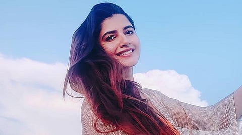 பூமியைக்  காயப்படுத்தாதீர்கள்: ஆஷிமா நர்வால்