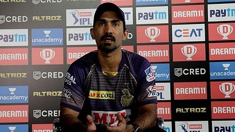 கொல்கத்தா நைட்ரைடர்ஸ் அணி வீரர் தினேஷ் கார்த்திக் : கோப்புப்படம்