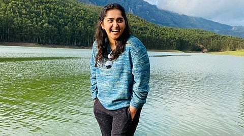 ஊரடங்கு காலகட்டத்தில் மன அழுத்தம், தற்கொலை எண்ணம்: கடந்து வந்தது எப்படி?- சனுஷா பகிர்வு