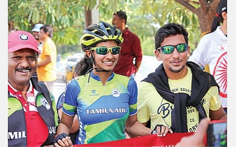 ஹாட்ரிக் ஸ்வேதா!