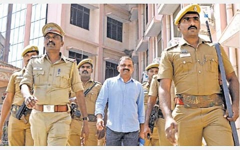 நரம்பியல், மூட்டுவலியால் அவதி: தனியார் மருத்துவமனையில் பேரறிவாளனுக்கு சிகிச்சை