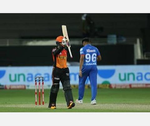 சஹாவின் அதிரடி பேட்டிங் திறமைகளை எப்போதும் ஏன் குறைத்தே மதிப்பிட வேண்டும்?: சச்சின் டெண்டுல்கர் ஆதங்கம் 