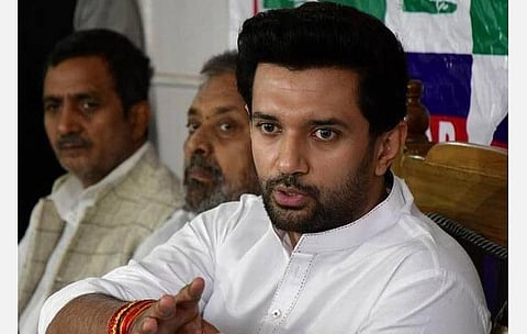 தேர்தல் சமயத்தில் வெளியான சிராக் பாஸ்வானின் வீடியோ: ஜேடியு கிண்டல், தொடரும் மோதல்