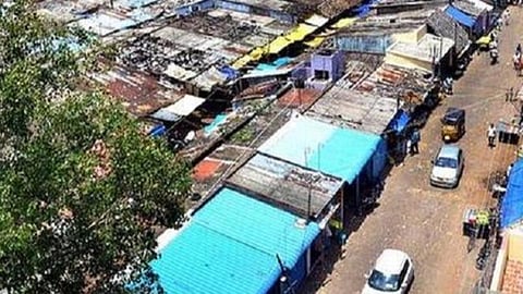 திருச்சி காந்தி மார்க்கெட்டை திறப்பதற்கு விதிக்கப்பட்ட தடையை நீக்க மறுப்பு: கள்ளிக்குடி மார்க்கெட் ஆவணங்களை தாக்கல் செய்ய உயர் நீதிமன்றம் உத்தரவு