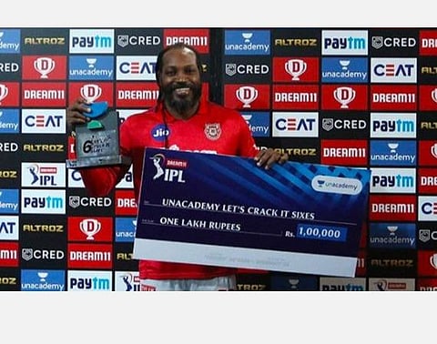 டி20-யின் டான் பிராட்மேன்: கிறிஸ் கெய்லைக் கொண்டாடும் சேவாக்