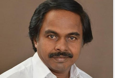 கரோனா ஒழிப்பில் அர்ப்பணிப்போடு களப்பணி: ஒப்பந்தச் செவிலியர்களை நிரந்தரம் செய்யக் கோரிக்கை