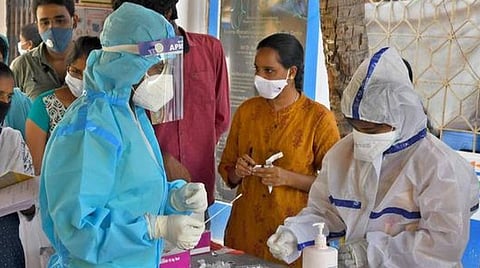 நவ.3 தமிழக நிலவரம்: தொற்று பாதிப்பு, குணமடைந்தோர், பலி எண்ணிக்கை; முழுமையான பட்டியல்