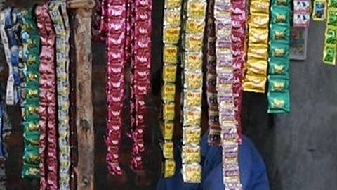 மதுரை திருப்பரங்குன்றம் அருகே பெட்டிக்கடையில் 65 கிலோ குட்கா பறிமுதல்: ஒருவர் கைது