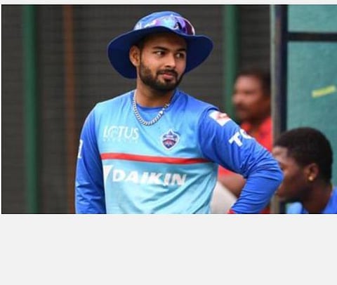 ரிஷப் பந்த்துக்கு இட்ட  விலங்கினை தயவுசெய்து கழற்றுங்கள் பாண்டிங்: பிராட் ஹாக் வலியுறுத்தல்