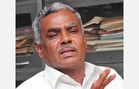 உயர்மின் கோபுர விவகாரம்; விவசாயிகள் மீது பழிசுமத்துவதா?- முதல்வருக்கு தமிழ்நாடு விவசாயிகள் சங்கம் கண்டனம்