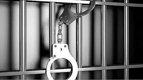 சிவகங்கையில் சிறுமியை கொலை செய்து சுவரில் வைத்து பூசியவருக்கு ஆயுள் தண்டனை