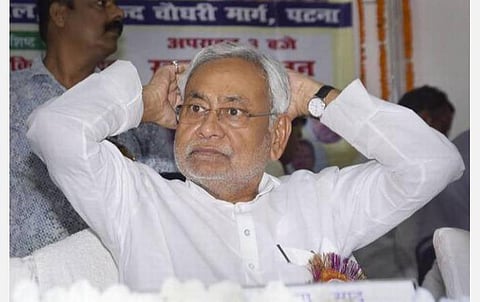 பெரும்பான்மைக்கு தேவையான இடங்களை தக்கவைத்தது: பிஹாரில் மீண்டும் பாஜக கூட்டணி ஆட்சி; 4-வது முறையாக முதல்வராகிறார் நிதிஷ் குமார்- கடும் இழுபறிக்கு பிறகு பின்தங்கியது ஆர்ஜேடி கூட்டணி