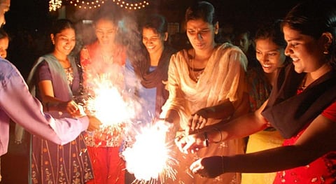 தீபாவளிக் குளியலுக்கு உகந்த நேரம்! 