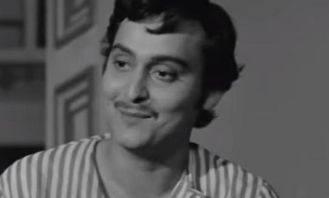 சத்யஜித்ரே இயக்கிய சாருலதா திரைப்படத்தில் சௌமித்திர சட்டர்ஜி.