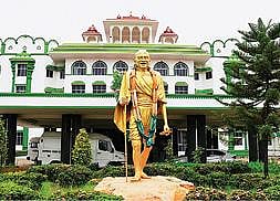 தற்கொலை குற்றமா? வாழ்வுரிமையா?- விவாதிக்க உயர் நீதிமன்றம் உத்தரவு