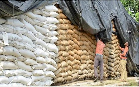 நேரடி நெல் கொள்முதலில் ஏற்படும் விரயம் அரசின் பொறுப்பு இல்லையா?