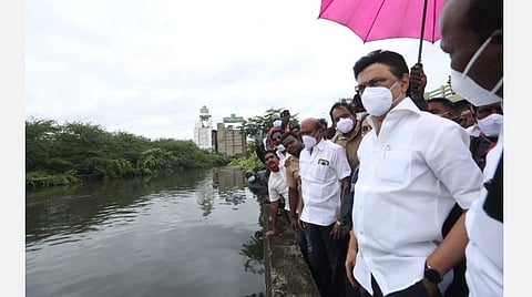 மழை, வெள்ளம், புயலால் பாதிக்கப்பட்ட குடும்பங்களுக்கு ரூ.5000 நிவாரணம்: ஸ்டாலின் கோரிக்கை