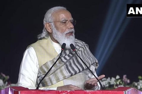 ஆண்டாண்டு காலமாக நடந்த மோசடிகளால் விவசாயிகள் அச்சம்: பிரதமர் மோடி கடும் தாக்கு