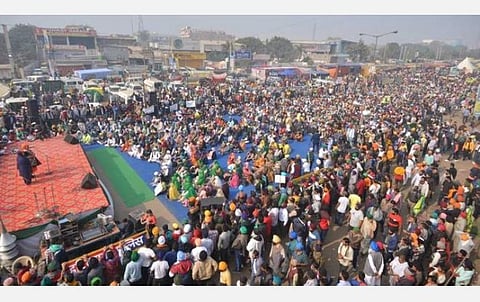 விவசாயிகள் போராட்டத்தை பயன்படுத்தி கட்சியை பலப்படுத்தும் அகாலி தளம்: பஞ்சாப் சட்டப்பேரவைத் தேர்தலில் தனித்து போட்டியிட திட்டம்