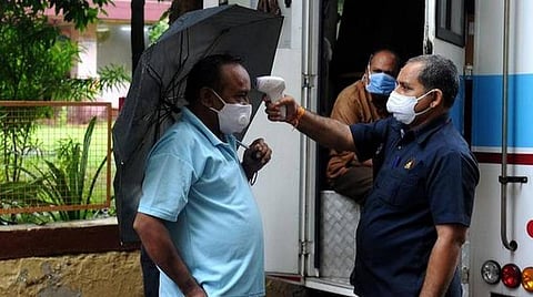 டிச.10 சென்னை நிலவரம்: கரோனா தொற்றிலிருந்து மீண்டவர்கள், சிகிச்சையில் இருப்பவர்கள் மண்டல வாரியான பட்டியல்