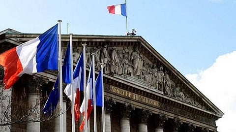 வட்டார வழக்குப் பாகுபாடுக்கெதிரான சட்டம்: நல்வரவு பிரான்ஸ்!