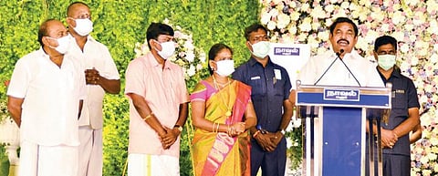 சங்கரன்கோவிலில் நடைபெற்ற அமைச்சர் வி.எம்.ராஜலெட்சுமி இல்ல விழாவில், முதல்வர் பழனிசாமி பேசினார்.படம்: மு.லெட்சுமி அருண்