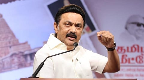 அதிமுக ஆட்சியில் விவசாயிகள் வாழ்வாதாரத் திட்டங்கள் அனைத்திலும் ஊழல்; அதை மறைக்கவே நானும் ஒரு விவசாயி என முதல்வர் வேஷம்: ஸ்டாலின் விமர்சனம்