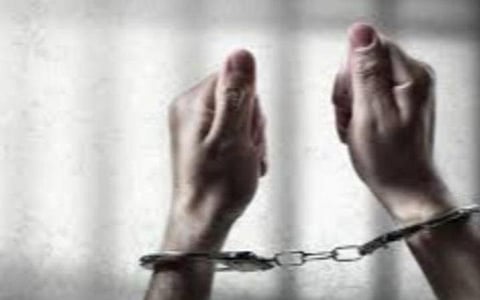 நெல்லை: காவல் நிலையத்தில் மோட்டார் சைக்கிள் திருடிய பெண் காவலர் கைது