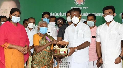 தேனியில் ரூ.4.51 கோடி மதிப்பிலான நலத்திட்ட உதவிகளை துணை முதல்வர் வழங்கினார்