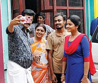 முதலும் கடைசியுமாக ஒரு படம்!