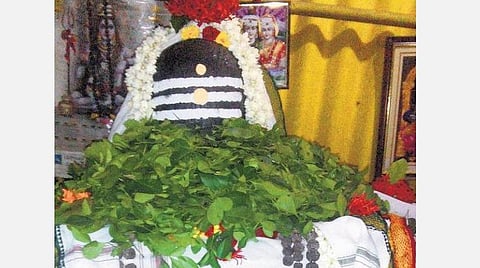 லட்சம் வில்வ பலன் தரும் சிவ ஸ்லோகம்! 