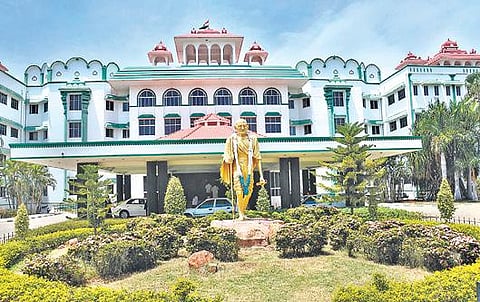 சாத்தான்குளம் சம்பவம் முதல் உள்ஒதுக்கீடு வரை: காணொலியில் கவனம் ஈர்த்த உயர் நீதிமன்ற கிளை