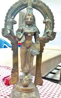 ஐம்பொன் சிலை.